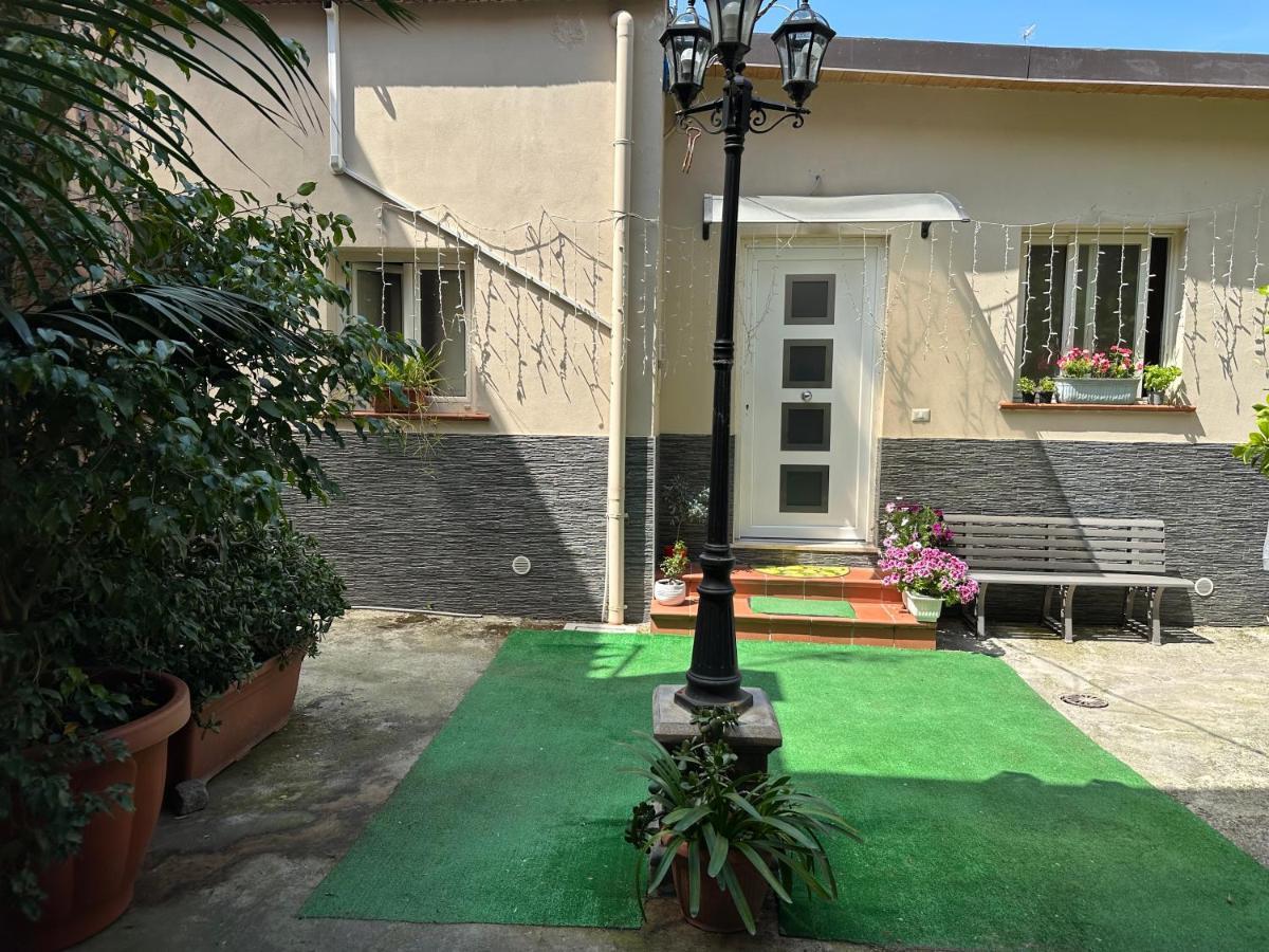 B&B Sophie Napoli Dış mekan fotoğraf